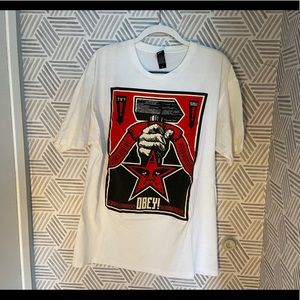 Obey XL T-Shirt